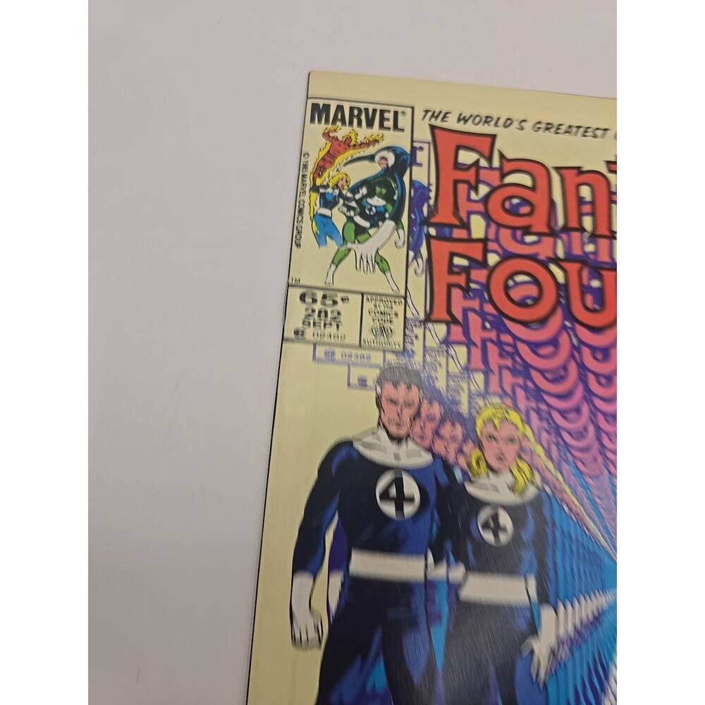 Fantastic Four 282 NM+ 9.6 Copper Age Secret Wars II Tie-In Byrne 1985 - Picture 4 of 8